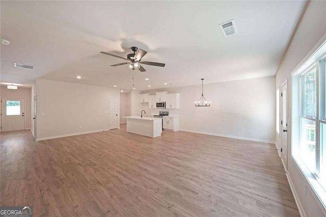 250 West Woods Drive, Dahlonega, GA 30533