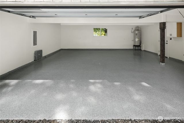 5755 Blakely Avenue NE, Bainbridge Island, WA 98110