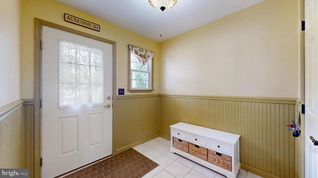 38 WARD AVE, Audubon, NJ 08106