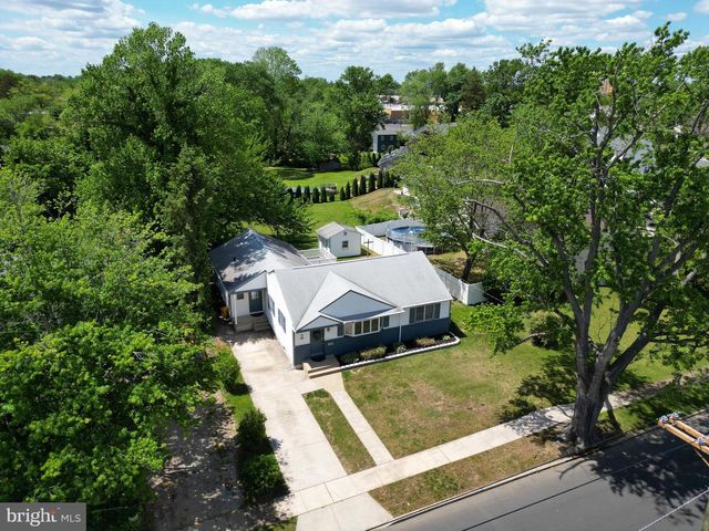38 WARD AVE, Audubon, NJ 08106