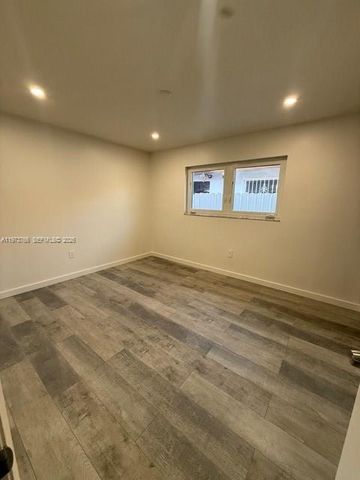 6624 W 22nd Ln 0, Hialeah, FL 33016