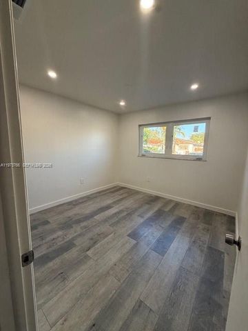 6624 W 22nd Ln 0, Hialeah, FL 33016