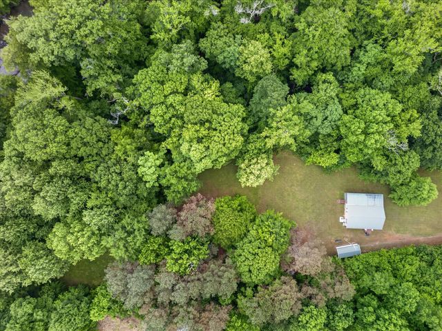 122 Lakeview Rd, Stewart, TN 37175
