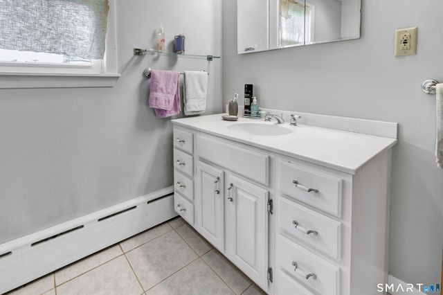87 Yale Street, Stratford, CT 06615