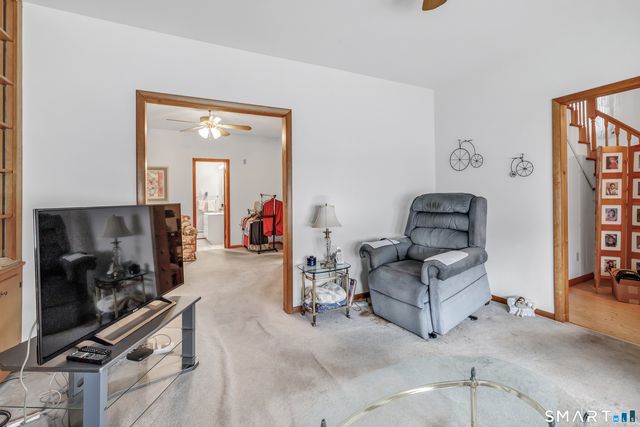 87 Yale Street, Stratford, CT 06615