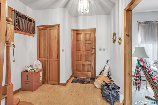 87 Yale Street, Stratford, CT 06615