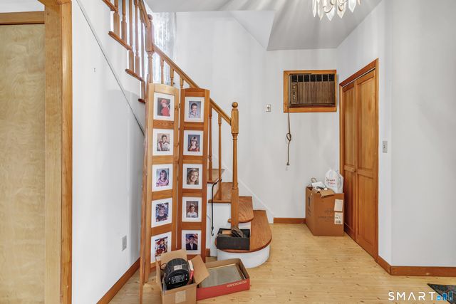 87 Yale Street, Stratford, CT 06615