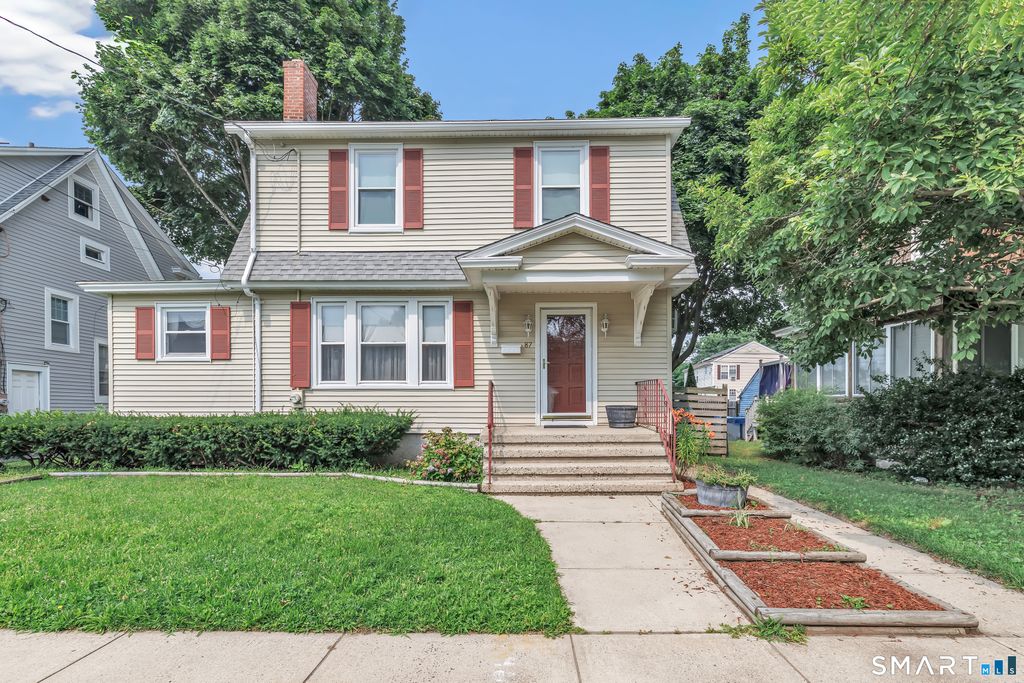 87 Yale Street, Stratford, CT 06615
