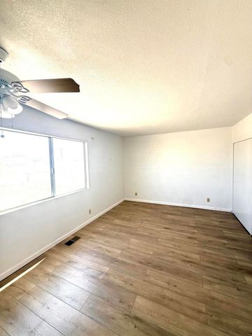 1506 Arctic Avenue, Thermal, CA 92274
