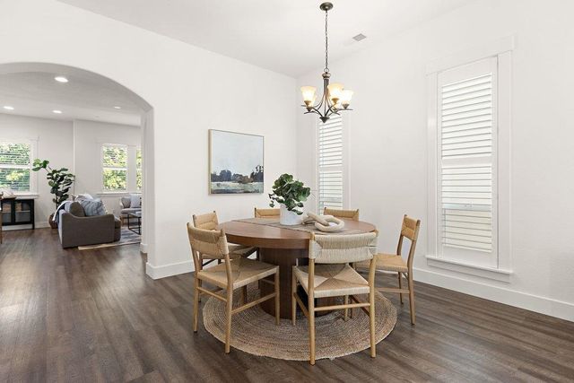 3329 Crocker Dr, Sacramento, CA 95818