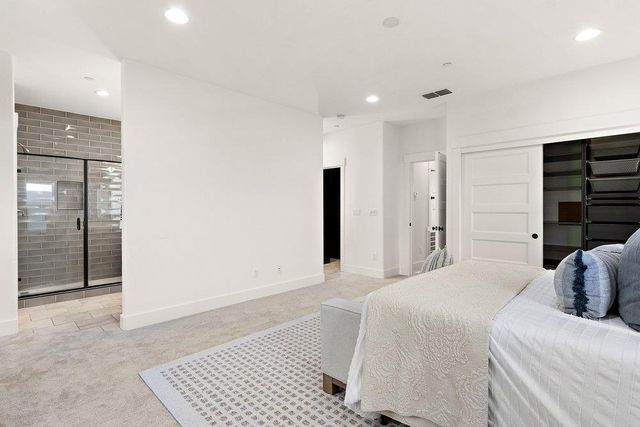 3329 Crocker Dr, Sacramento, CA 95818