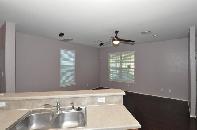 1900 Scofield Ridge PKWY 5403, Austin, TX 78727