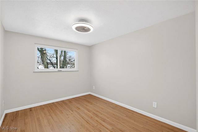 25515 Country Club Boulevard 12, North Olmsted, OH 44070