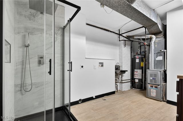 25515 Country Club Boulevard 12, North Olmsted, OH 44070