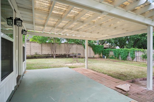 7205 Elm Wood Drive, North Richland Hills, TX 76182