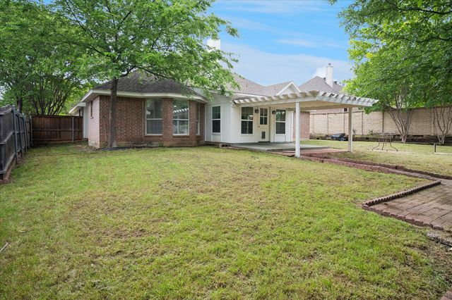 7205 Elm Wood Drive, North Richland Hills, TX 76182