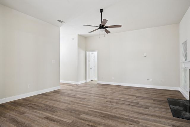 7205 Elm Wood Drive, North Richland Hills, TX 76182