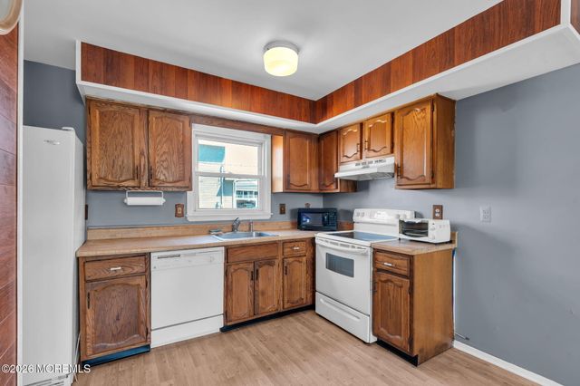 306 Route 37 E, Seaside Heights, NJ 08751