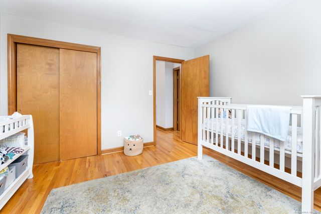 5 Copper Beech Lane, Newington, CT 06111