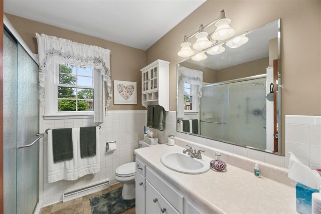 5565 Mohican Drive, Stevensville, MI 49127