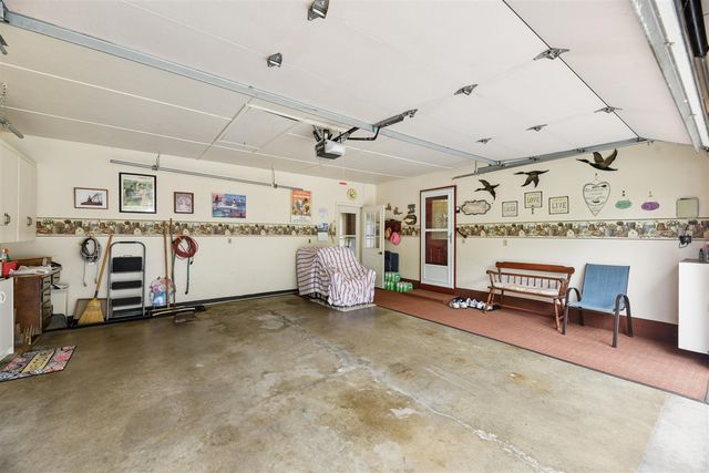 5565 Mohican Drive, Stevensville, MI 49127