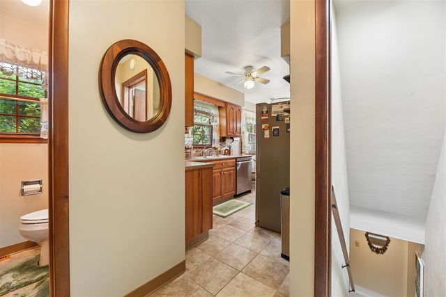 5565 Mohican Drive, Stevensville, MI 49127