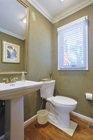 9832 Village View Court, Blue Ash, OH 45241