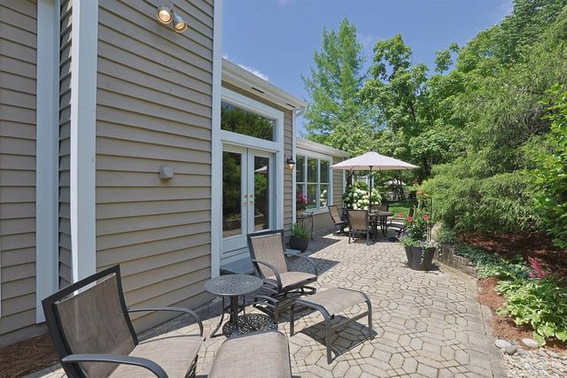 9832 Village View Court, Blue Ash, OH 45241