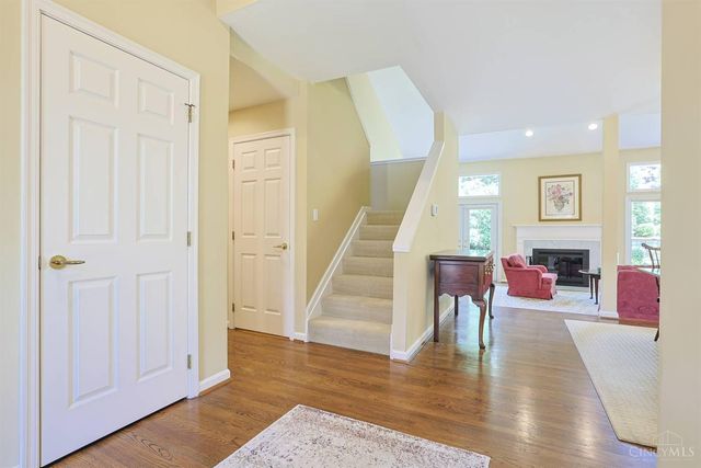 9832 Village View Court, Blue Ash, OH 45241