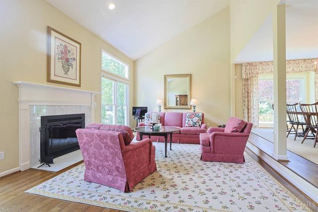 9832 Village View Court, Blue Ash, OH 45241