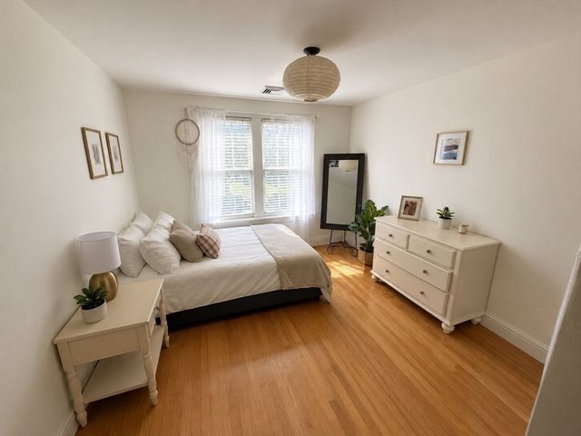32 Webster Rd, Lexington, MA 02421