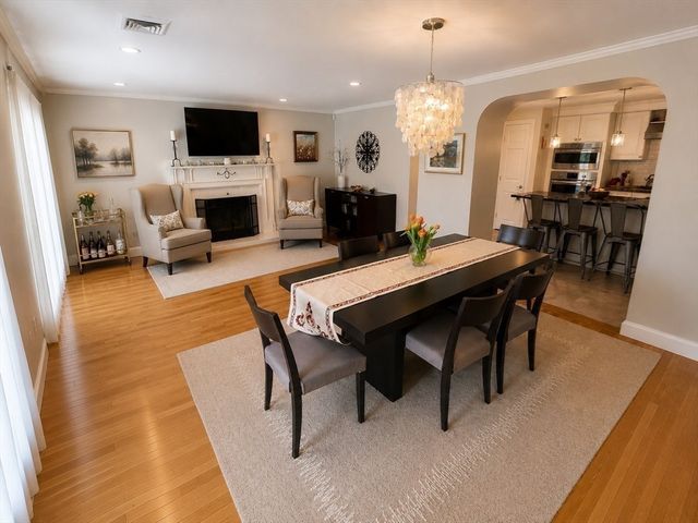 32 Webster Rd, Lexington, MA 02421