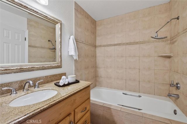 324 N North Francisca Avenue 3, Redondo Beach, CA 90277