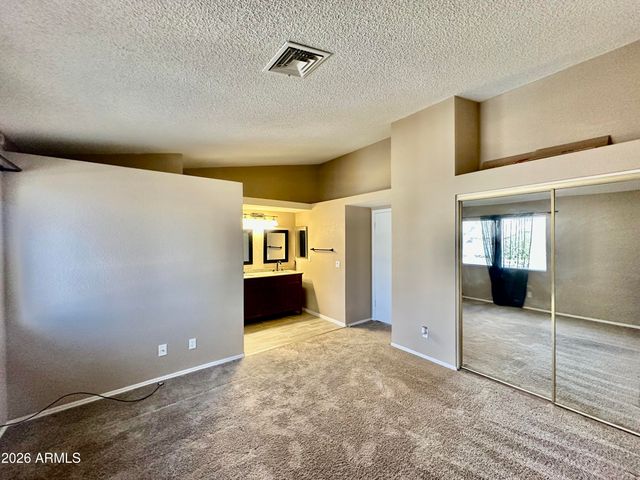 860 N MCQUEEN Road 1060, Chandler, AZ 85225