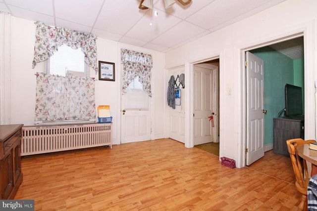 19 S LANCASTER ST, Jonestown, PA 17038