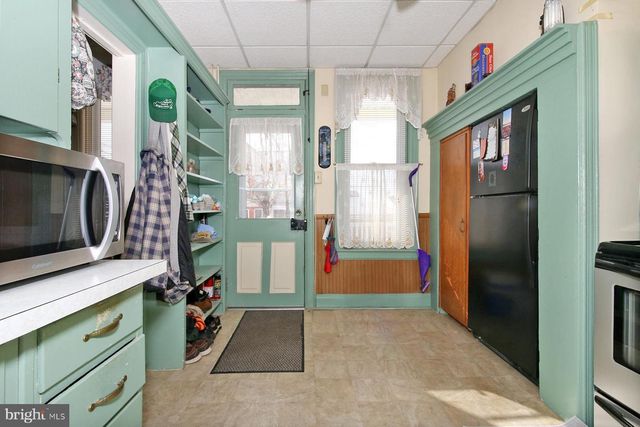 19 S LANCASTER ST, Jonestown, PA 17038