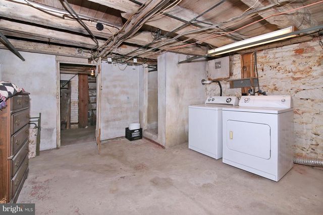 19 S LANCASTER ST, Jonestown, PA 17038