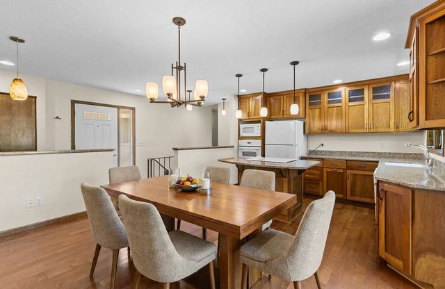 2119 Violet Lane, New Brighton, MN 55112