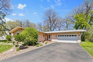2119 Violet Lane, New Brighton, MN 55112