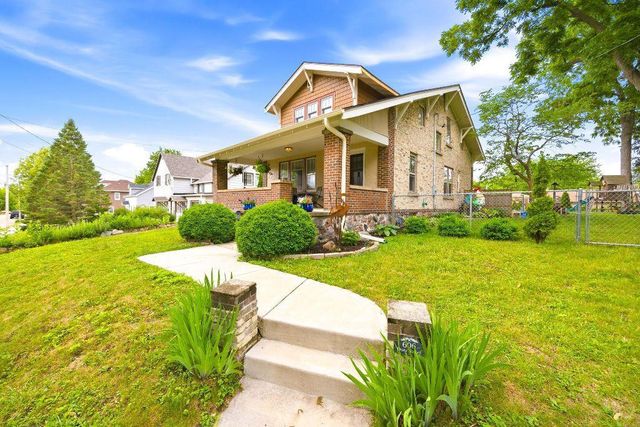 606 Doty Street, Edgerton, WI 53534