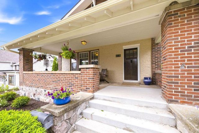 606 Doty Street, Edgerton, WI 53534