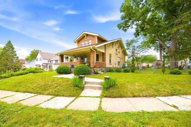 606 Doty Street, Edgerton, WI 53534