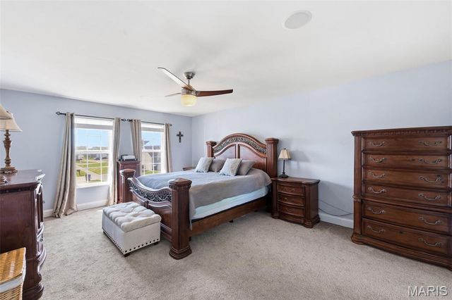 1437 Sunview Drive, O'fallon, MO 63366