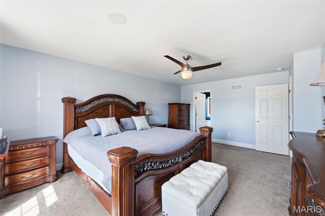 1437 Sunview Drive, O'fallon, MO 63366