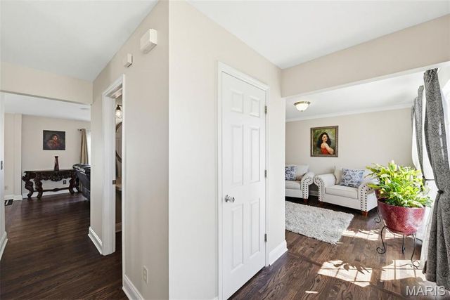 1437 Sunview Drive, O'fallon, MO 63366