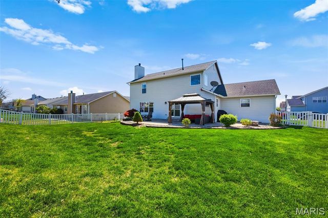 1437 Sunview Drive, O'fallon, MO 63366