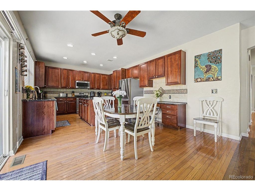 1321 Biloxi Ct, Aurora, CO 80018