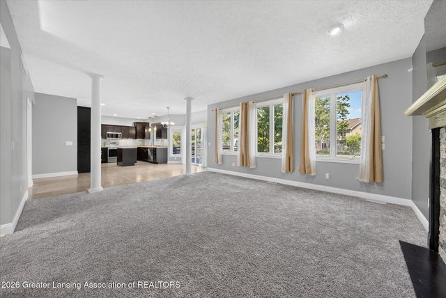 2456 Houghton Hollow Drive, Lansing, MI 48911