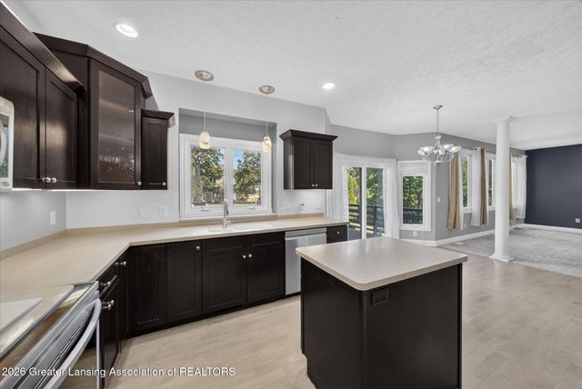 2456 Houghton Hollow Drive, Lansing, MI 48911