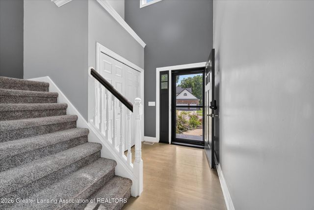 2456 Houghton Hollow Drive, Lansing, MI 48911